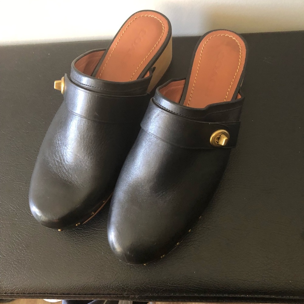 Coach Clogs - Picture 3 of 4